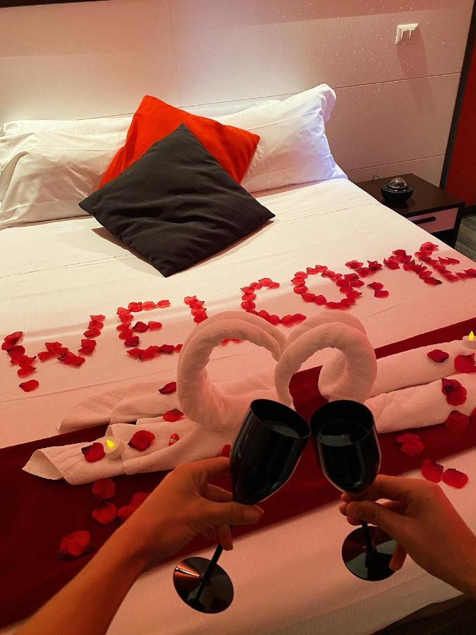 Chroma Exy - Chroma Italy Hotel ภายนอก รูปภาพ